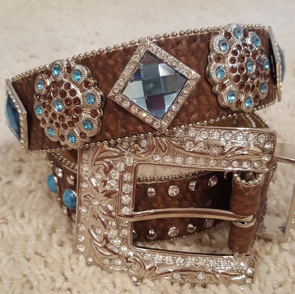 Belts - Picture 7 of 7